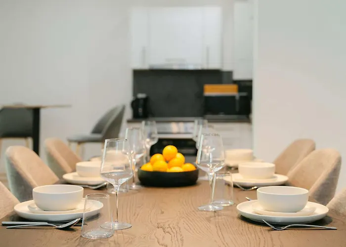 Comfy 3br Perfect For 4-6 Metro Free Parking Apartamento *